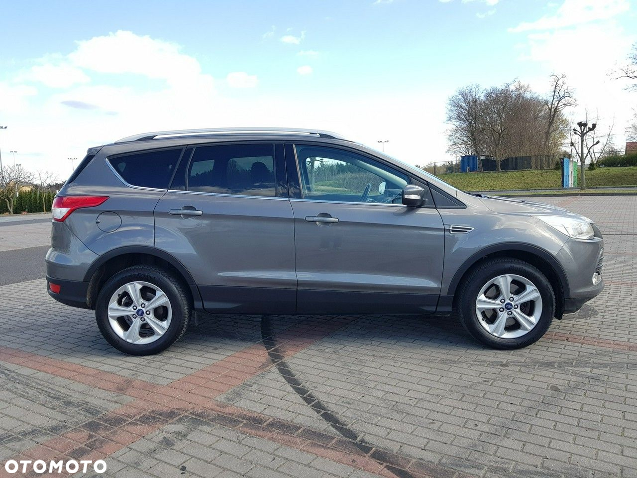 Ford Kuga 2.0 TDCi 2x4 SYNC - 4