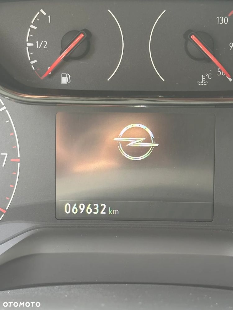 Opel Corsa 1.2 Edition S&S - 11