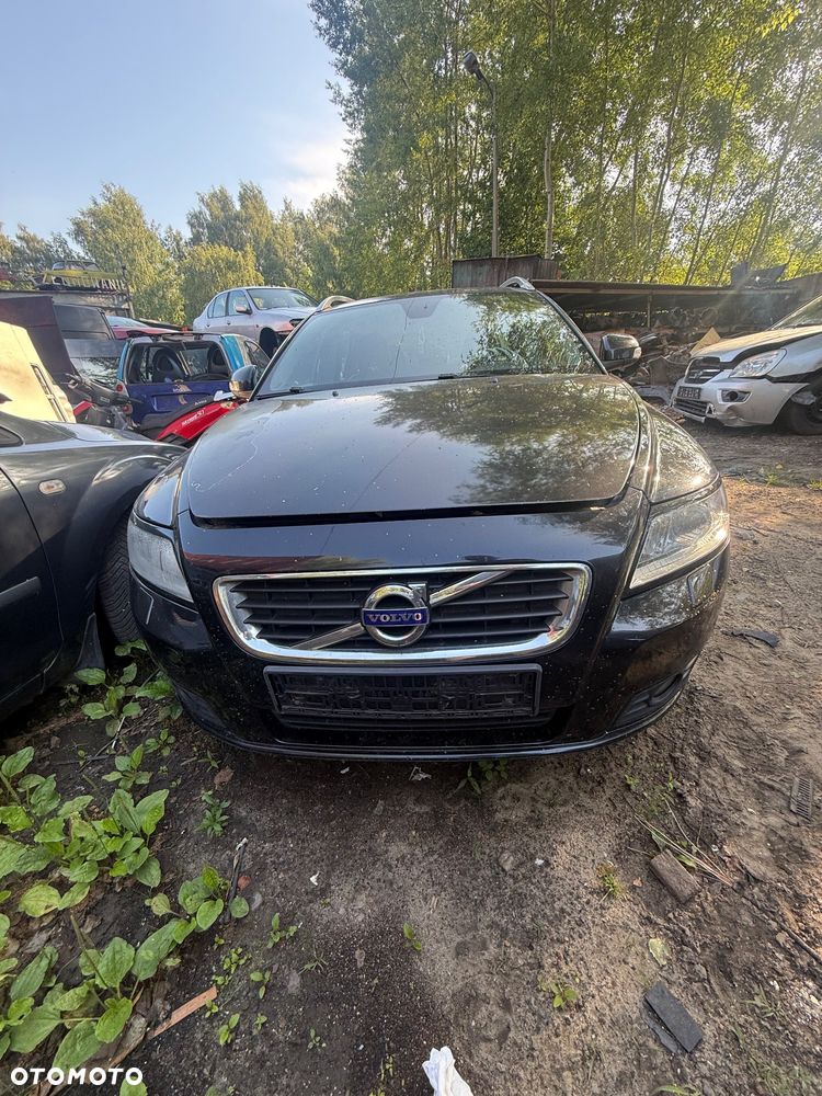 Volvo V50 Kombi na części - 1