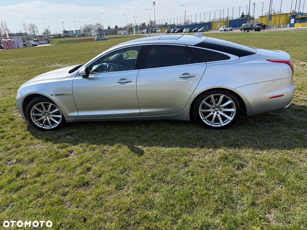Jaguar XJ 3.0 V6 Kompressor AWD Premium Luxury - 16