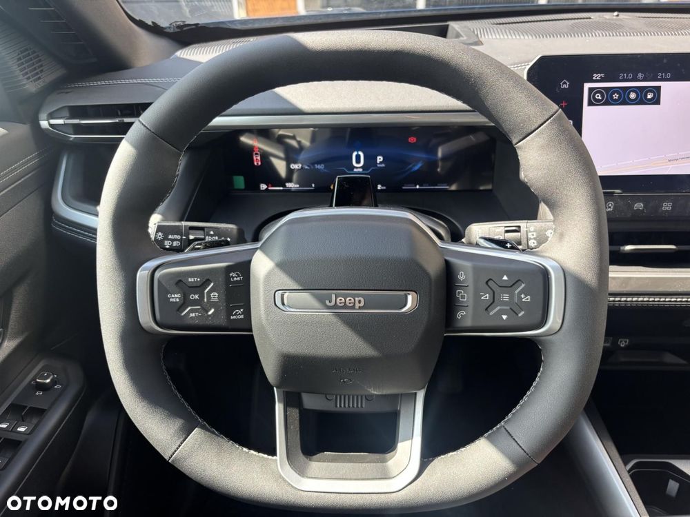 Jeep Compass - 16