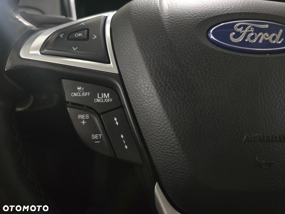 Ford Mondeo - 24