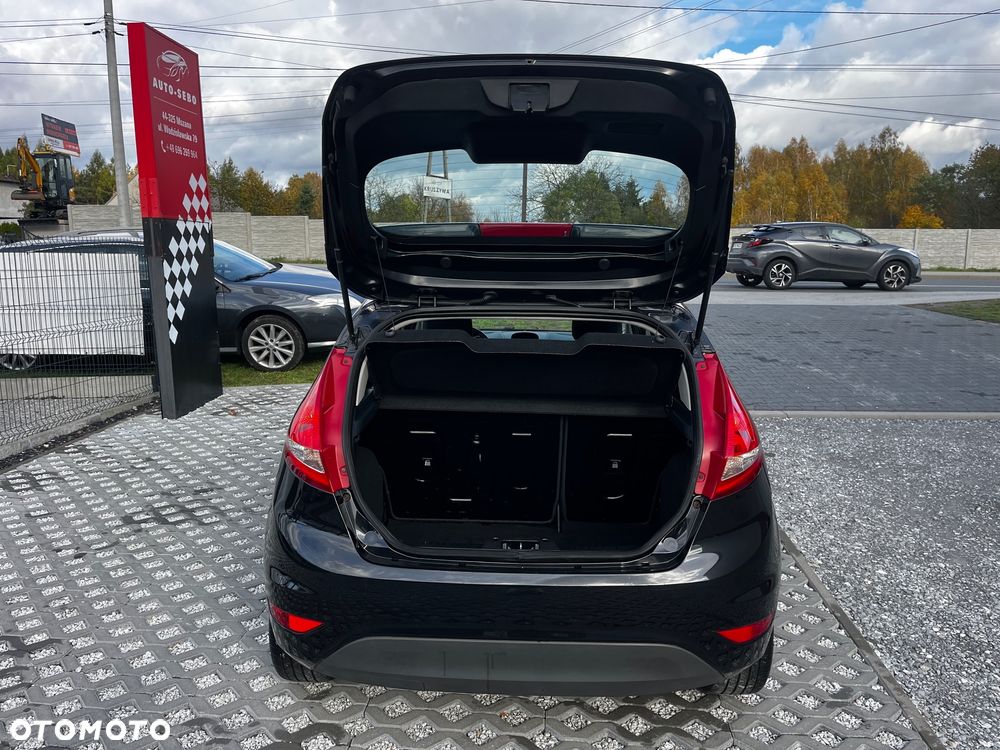 Ford Fiesta 1.4 Titanium - 17