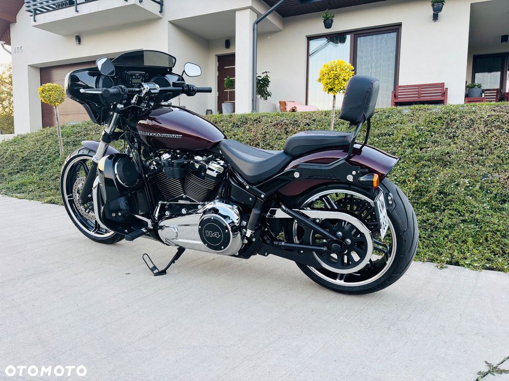Harley-Davidson Softail Breakout - 7