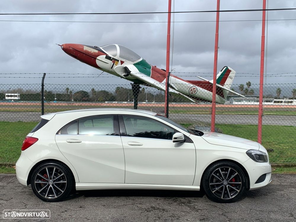 Mercedes-Benz A 180 d AMG Line - 8