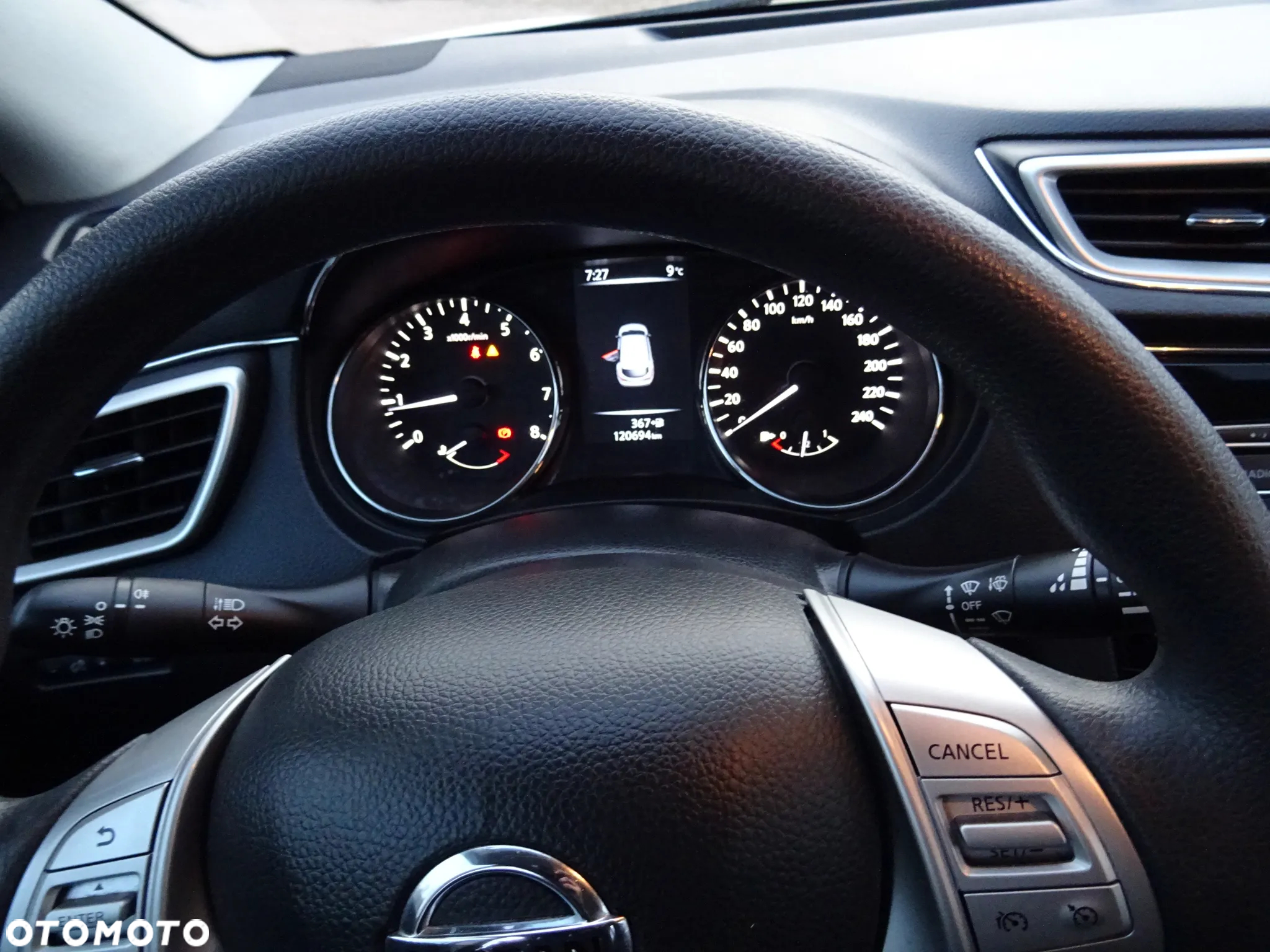 Nissan Qashqai - 13