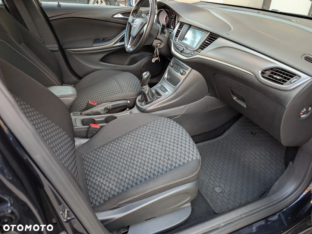 Opel Astra V 1.4 T Dynamic - 21