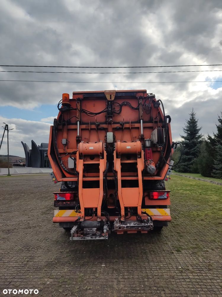 MAN TGA 26.320 śmieciarka - 5