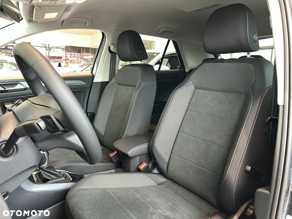 Volkswagen T-Roc - 6