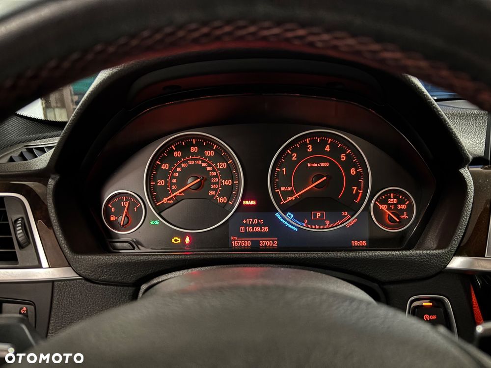 BMW Seria 3 328i xDrive - 7