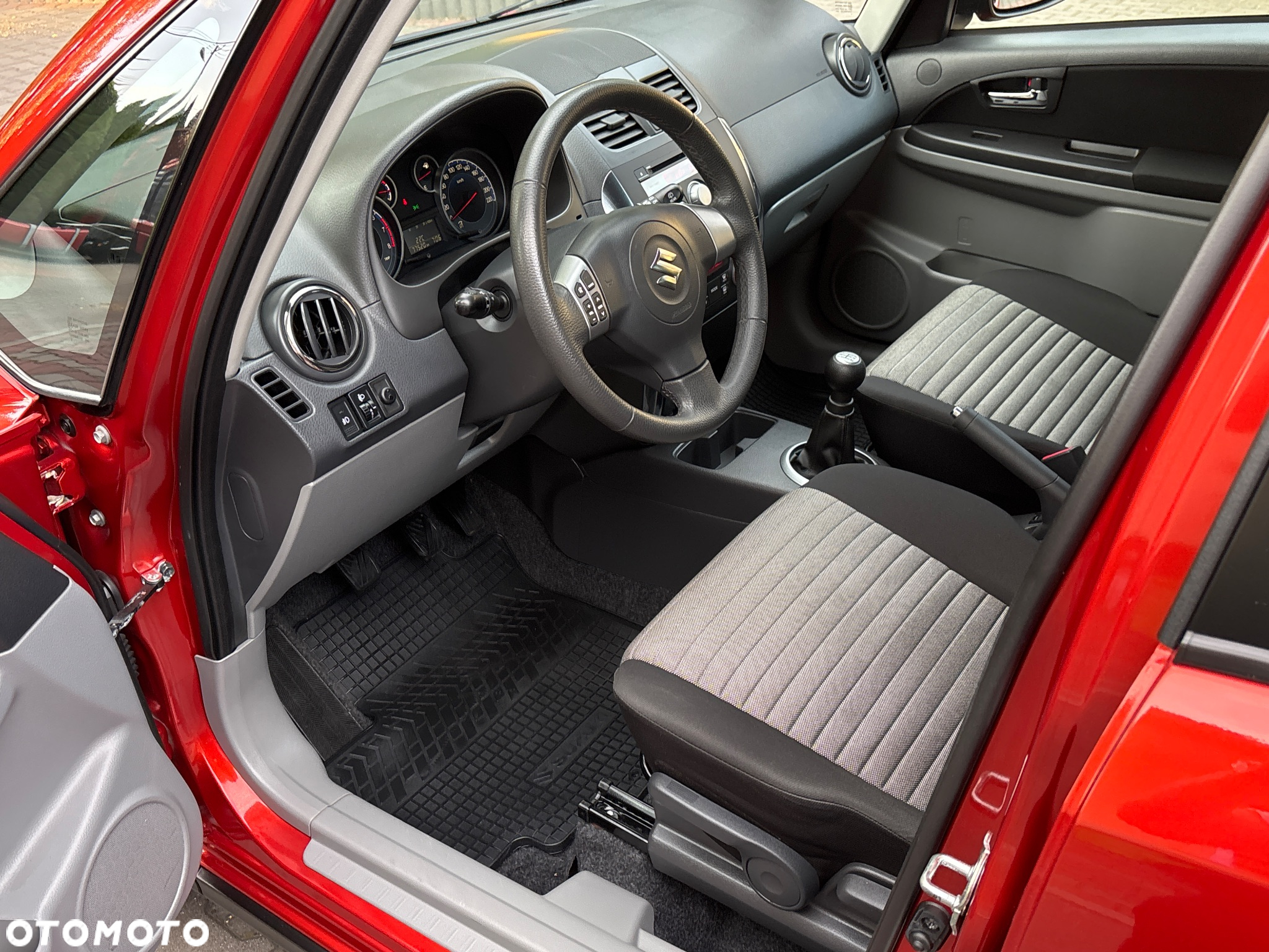 Suzuki SX4 1.6 Premium 4WD - 22