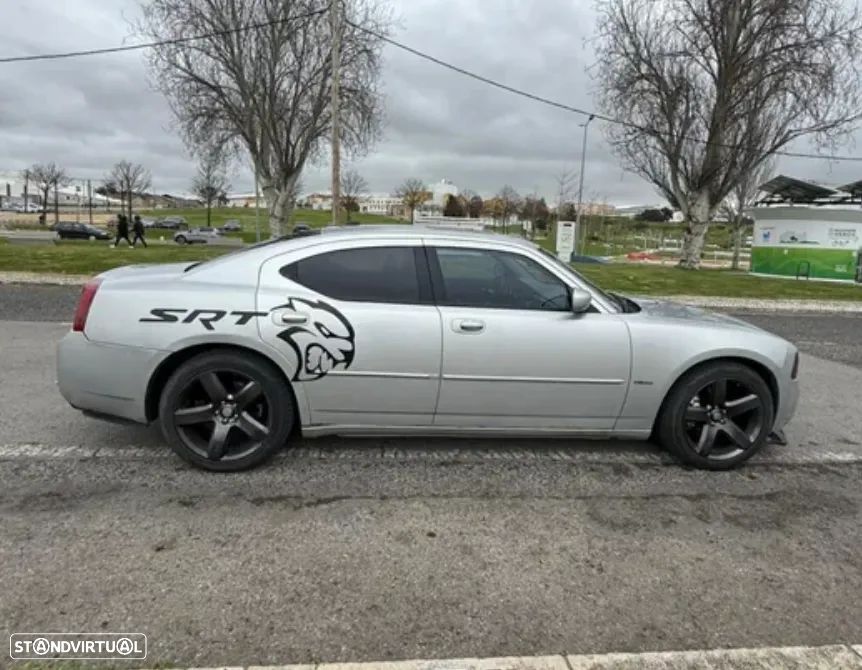 Dodge Charger - 5
