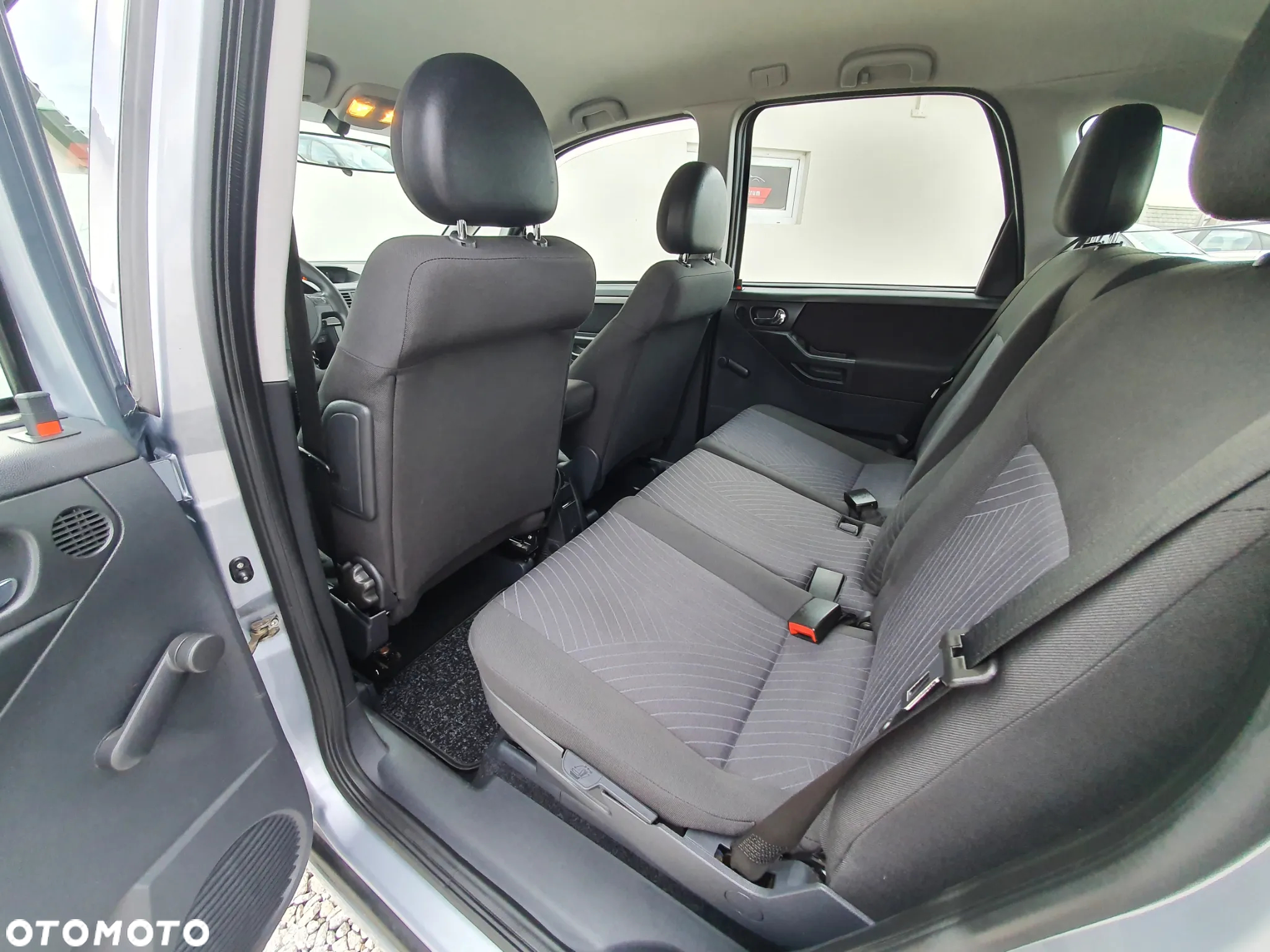 Opel Meriva 1.6 Cosmo MTA - 13