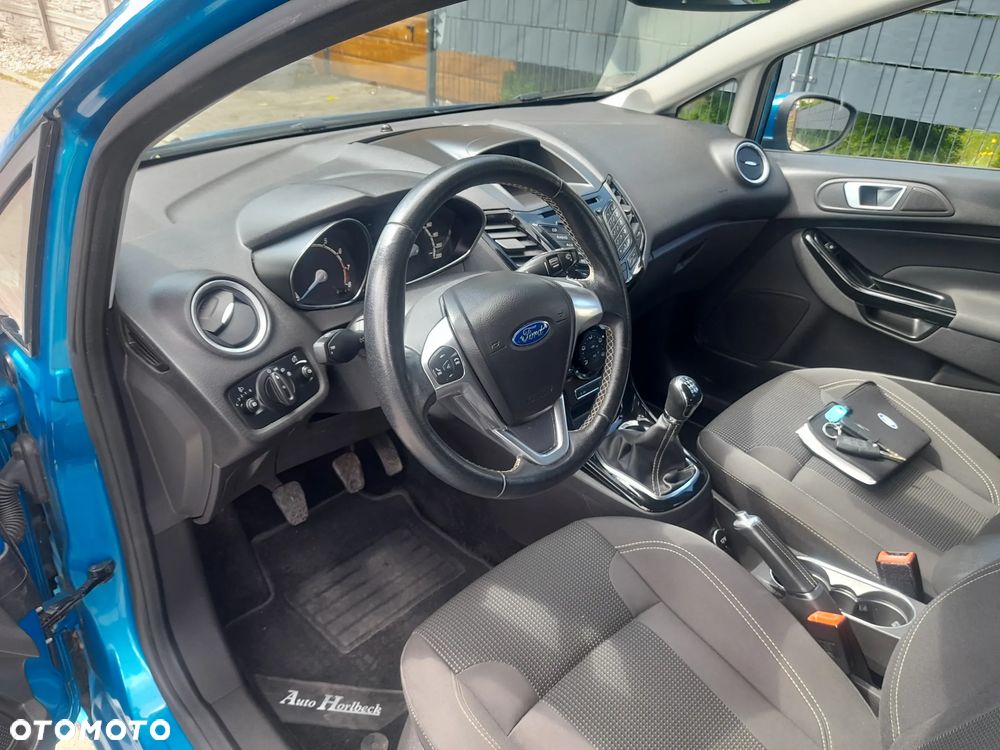 Ford Fiesta 1.0 EcoBoost Titanium - 18