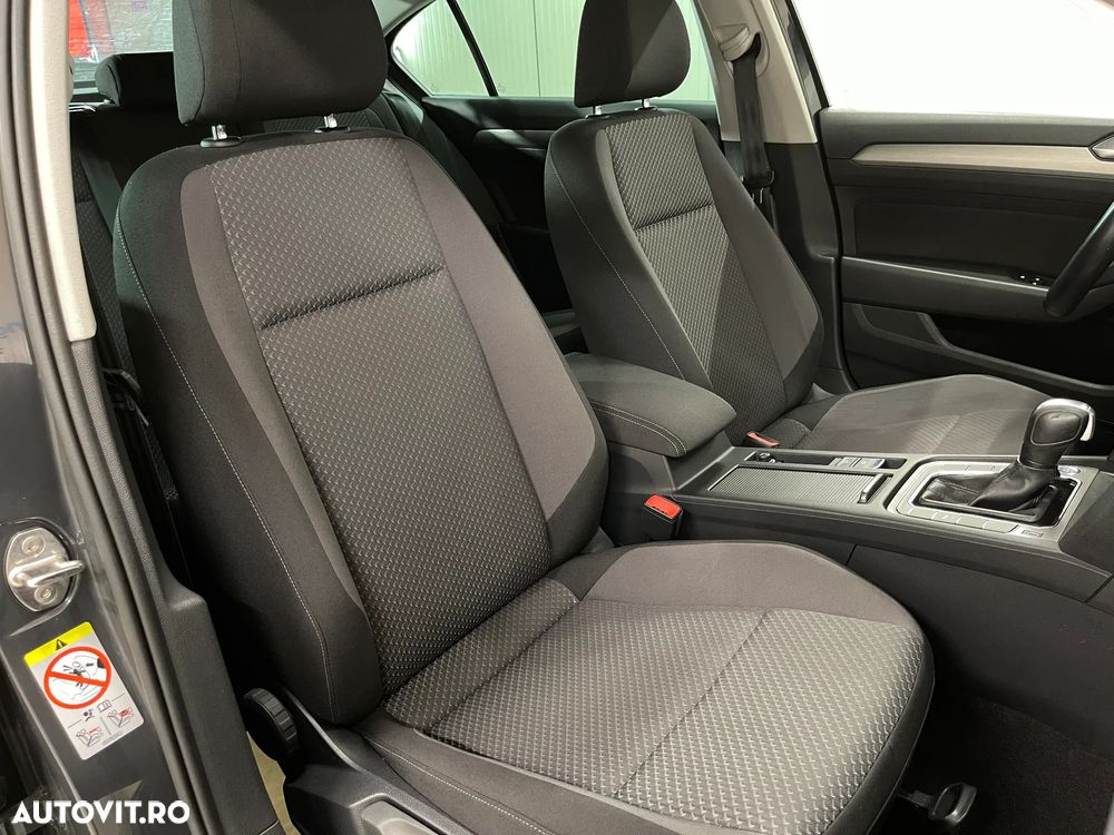 Volkswagen Passat 1.5 TSI ACT DSG Trendline - 9