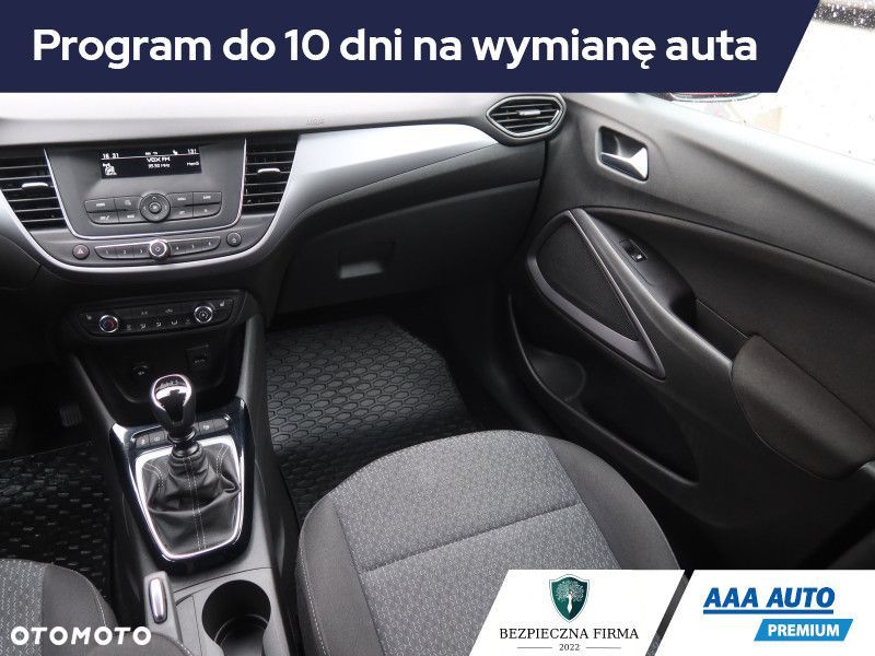 Opel Crossland X - 10
