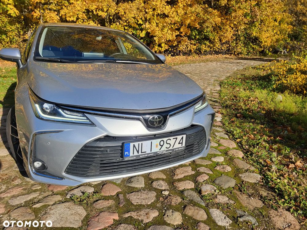 Toyota Corolla - 3