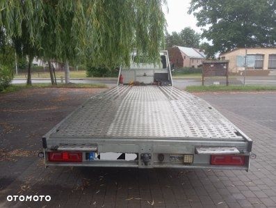 Mitsubishi Center Fuso - 2