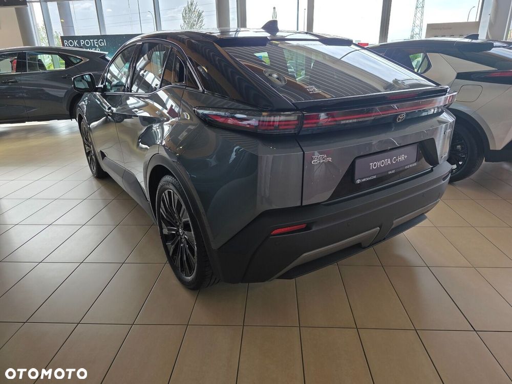 Toyota C-HR+ - 3