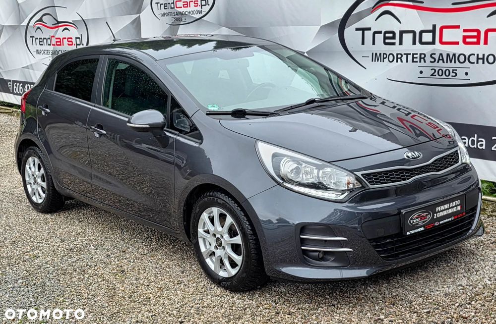Kia Rio 1.4 Dream Team Edition - 12