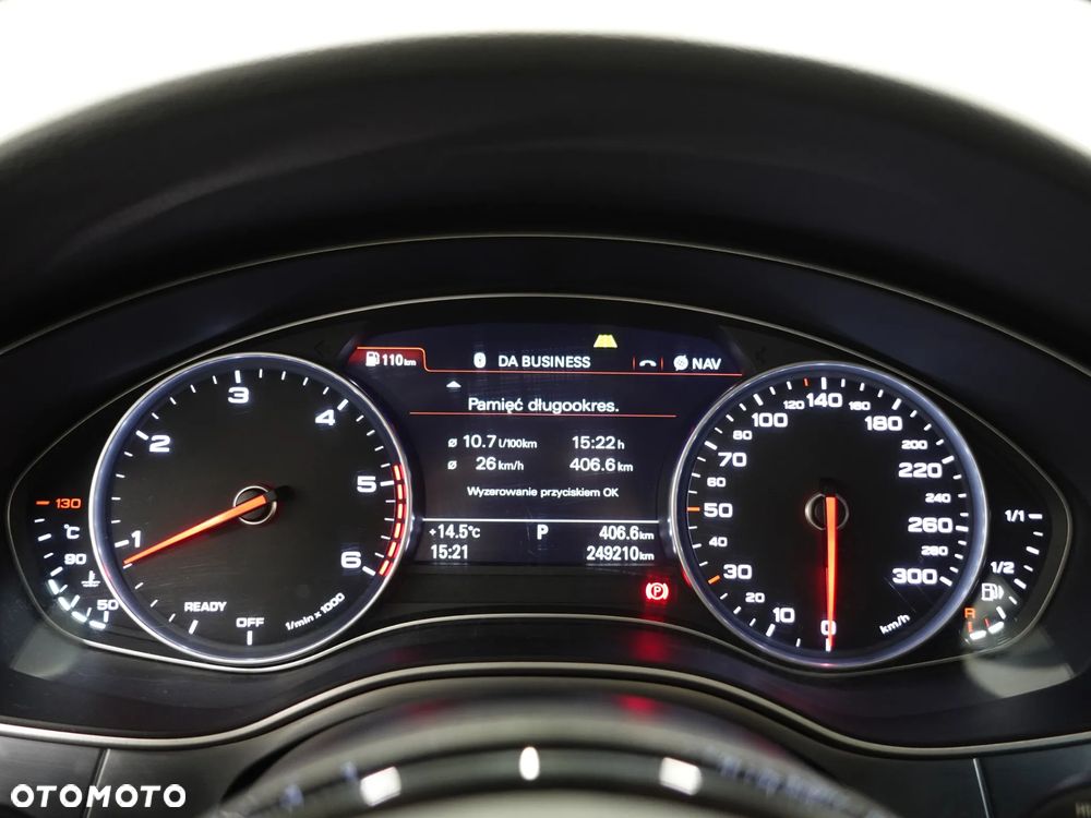 Audi A6 Avant 2.0 TDI quattro S tronic - 38