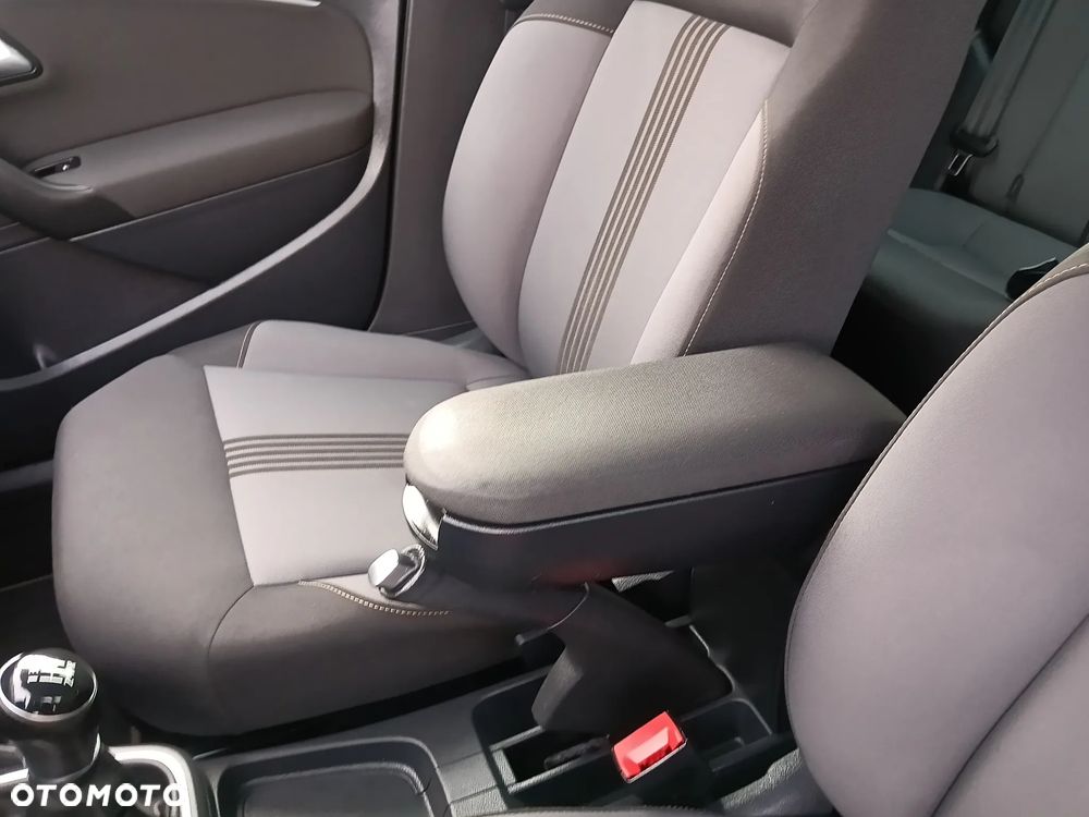 Volkswagen Polo 1.0 Blue Motion Technology Allstar - 28