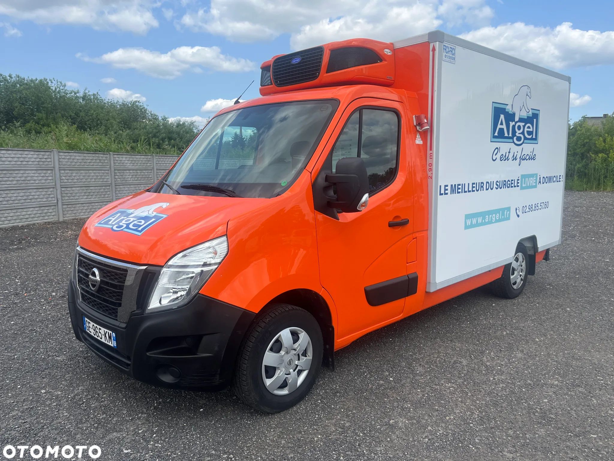Nissan NV400 - 1