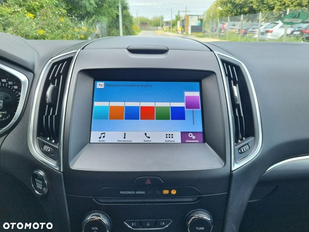 Ford Galaxy 2.0 EcoBlue Titanium - 23