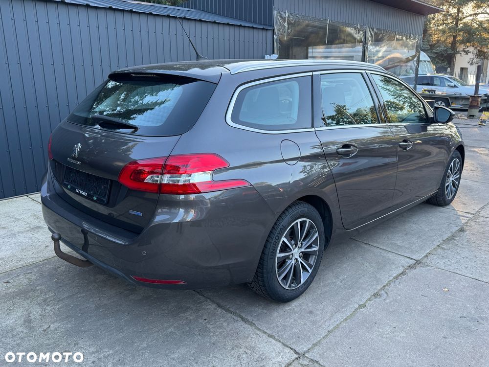 Peugeot 308 SW BlueHDi 150 Automatik Stop & Start Allure - 5