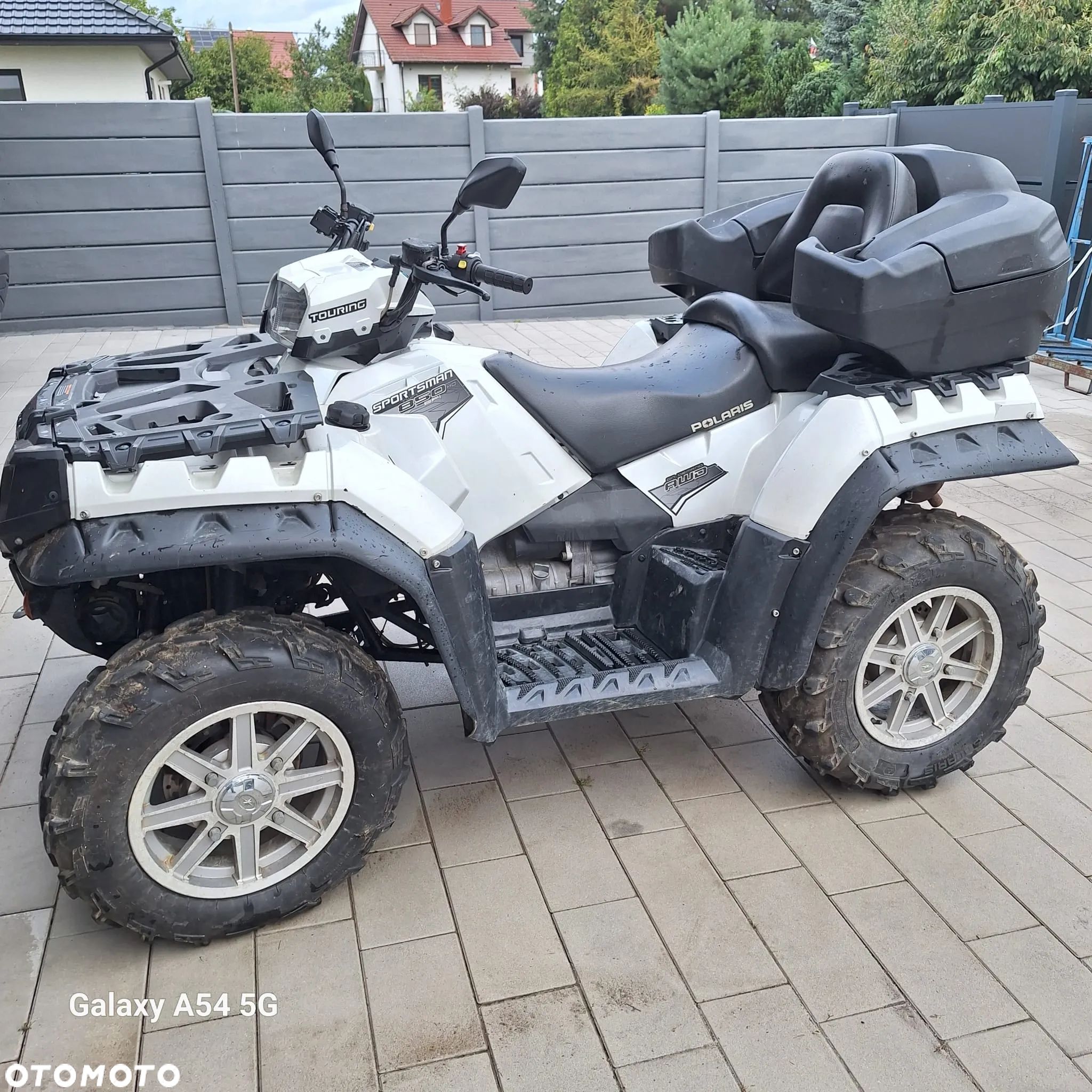Polaris Sportsman - 1