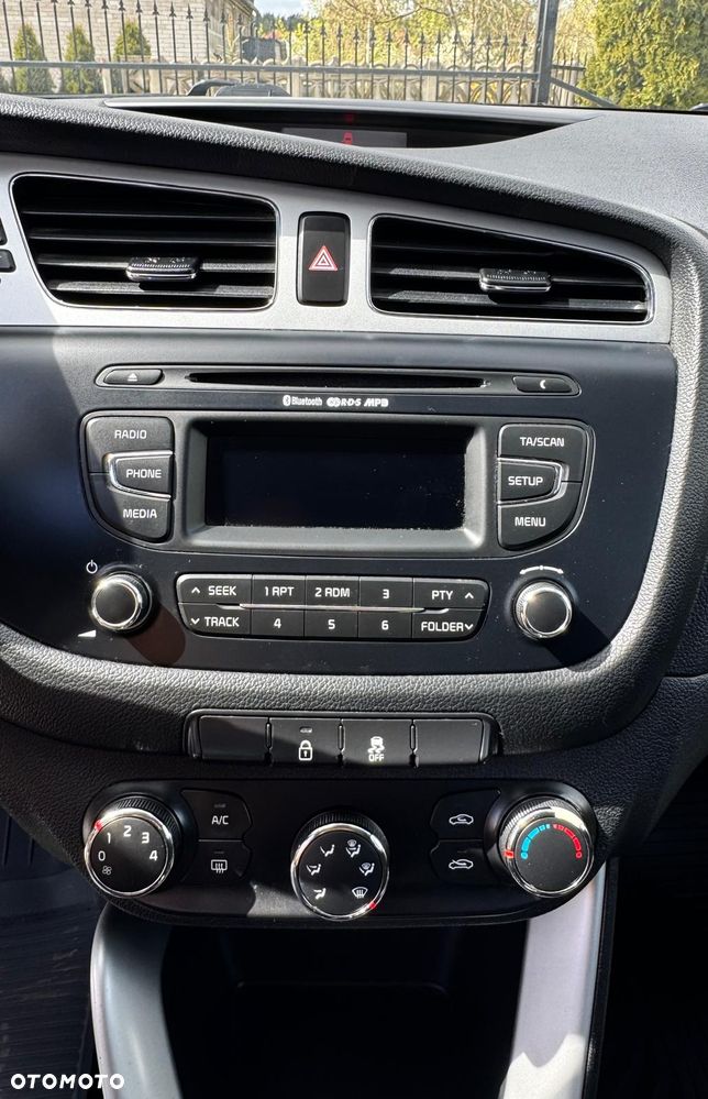 Kia Ceed 1.6 CRDi L - 28