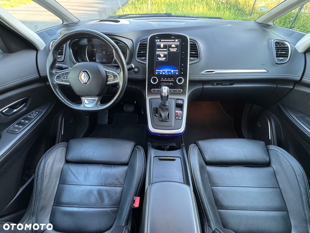 Renault Scenic - 31