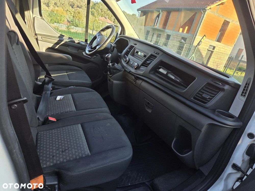Ford Transit Custom 310 L2H1 Limited - 9