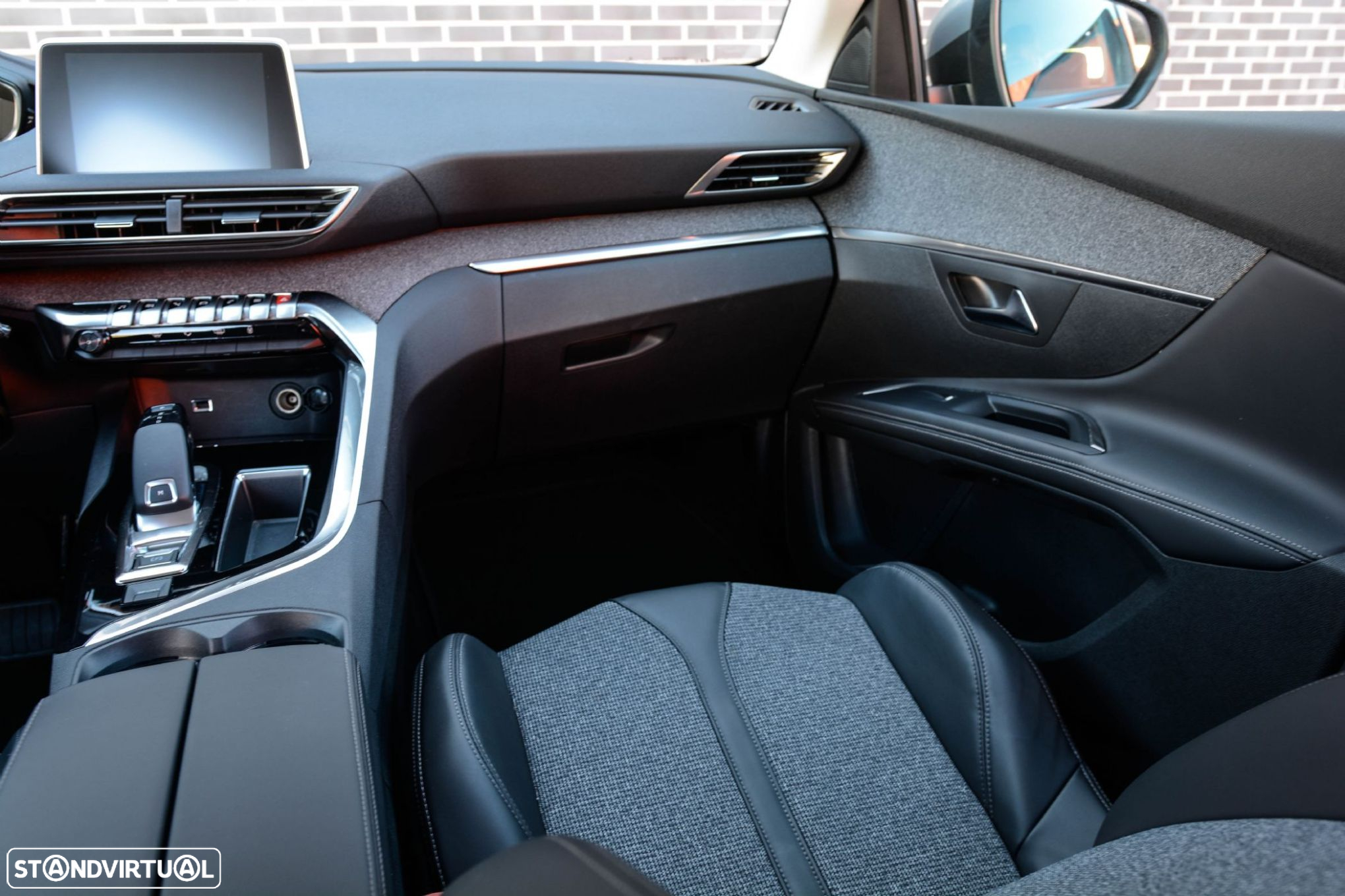 Peugeot 5008 1.5 BlueHDi Allure EAT8 - 12