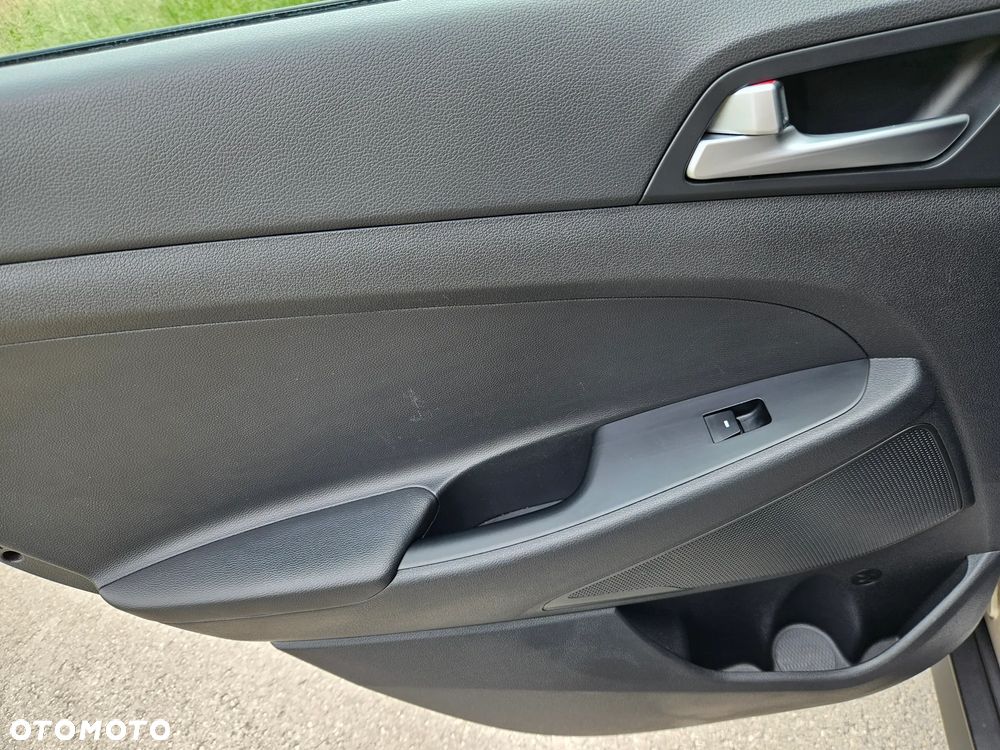 Hyundai Tucson 1.6 Turbo 4WD Trend - 36