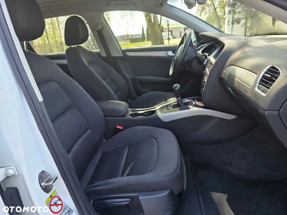 Audi A4 Avant 2.0 TDI DPF multitronic Attraction - 10