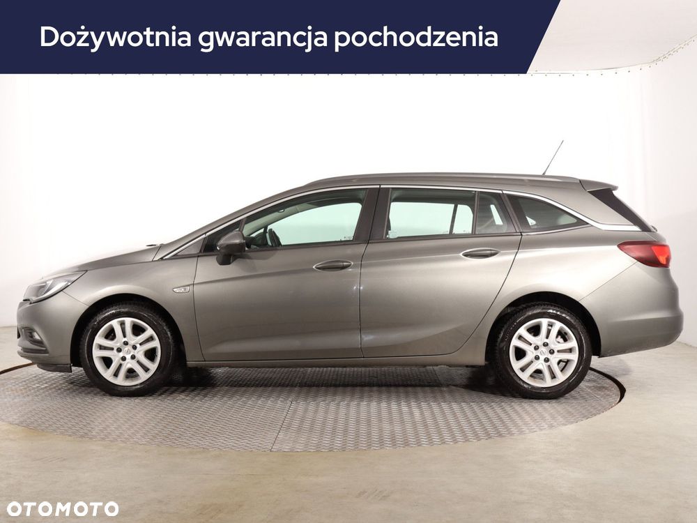 Opel Astra - 4