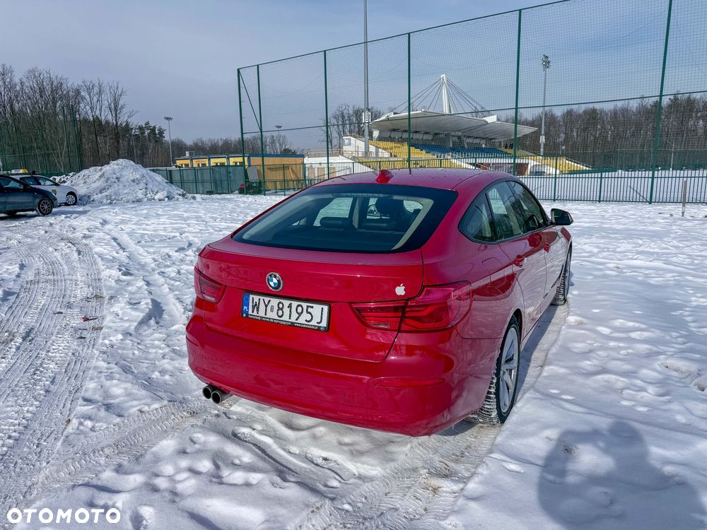 BMW 3GT 320i xDrive Sport Line - 4