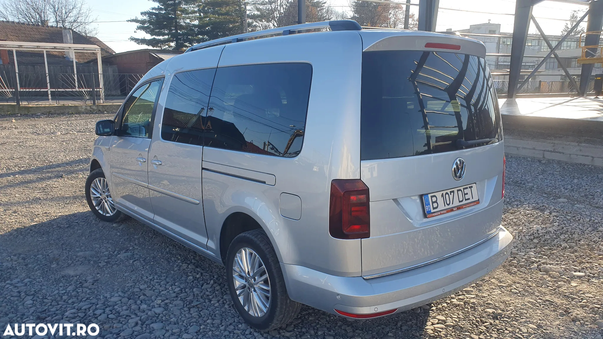 Volkswagen Caddy 2.0 TDI Maxi DSG 4M - 4