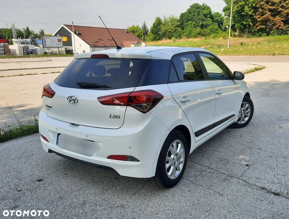 Hyundai i20 1.2 GO - 3