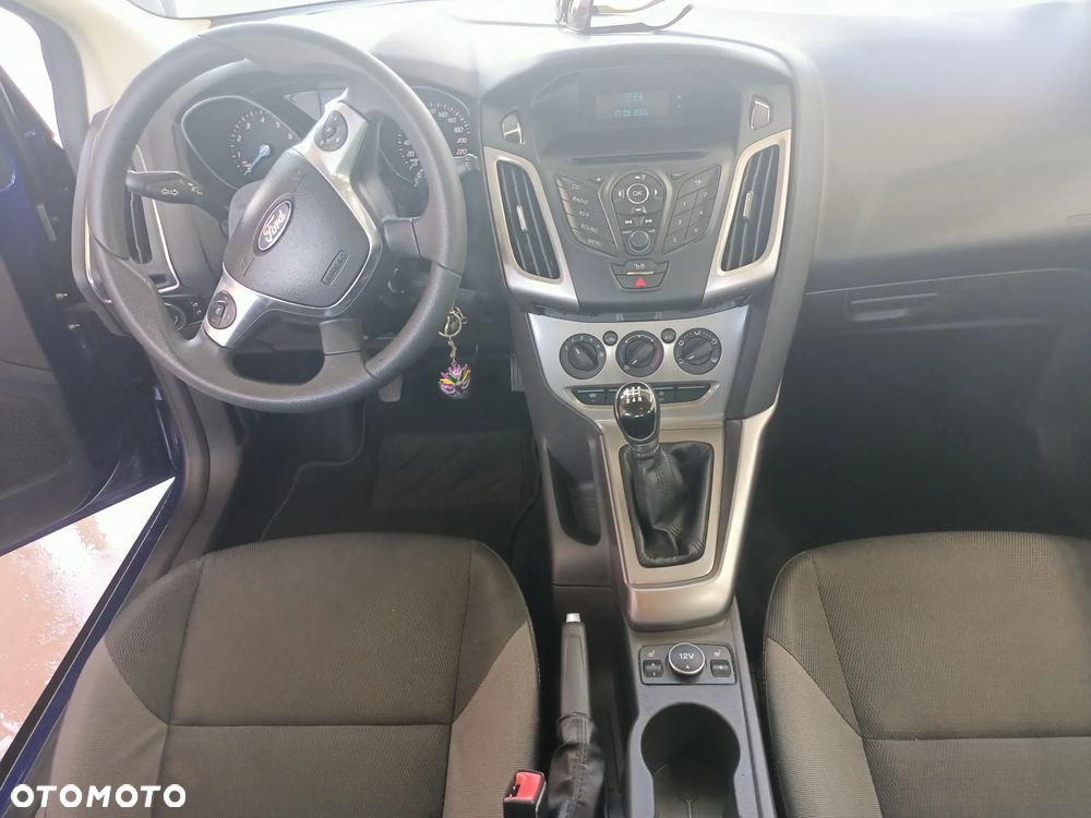 Ford Focus - 10