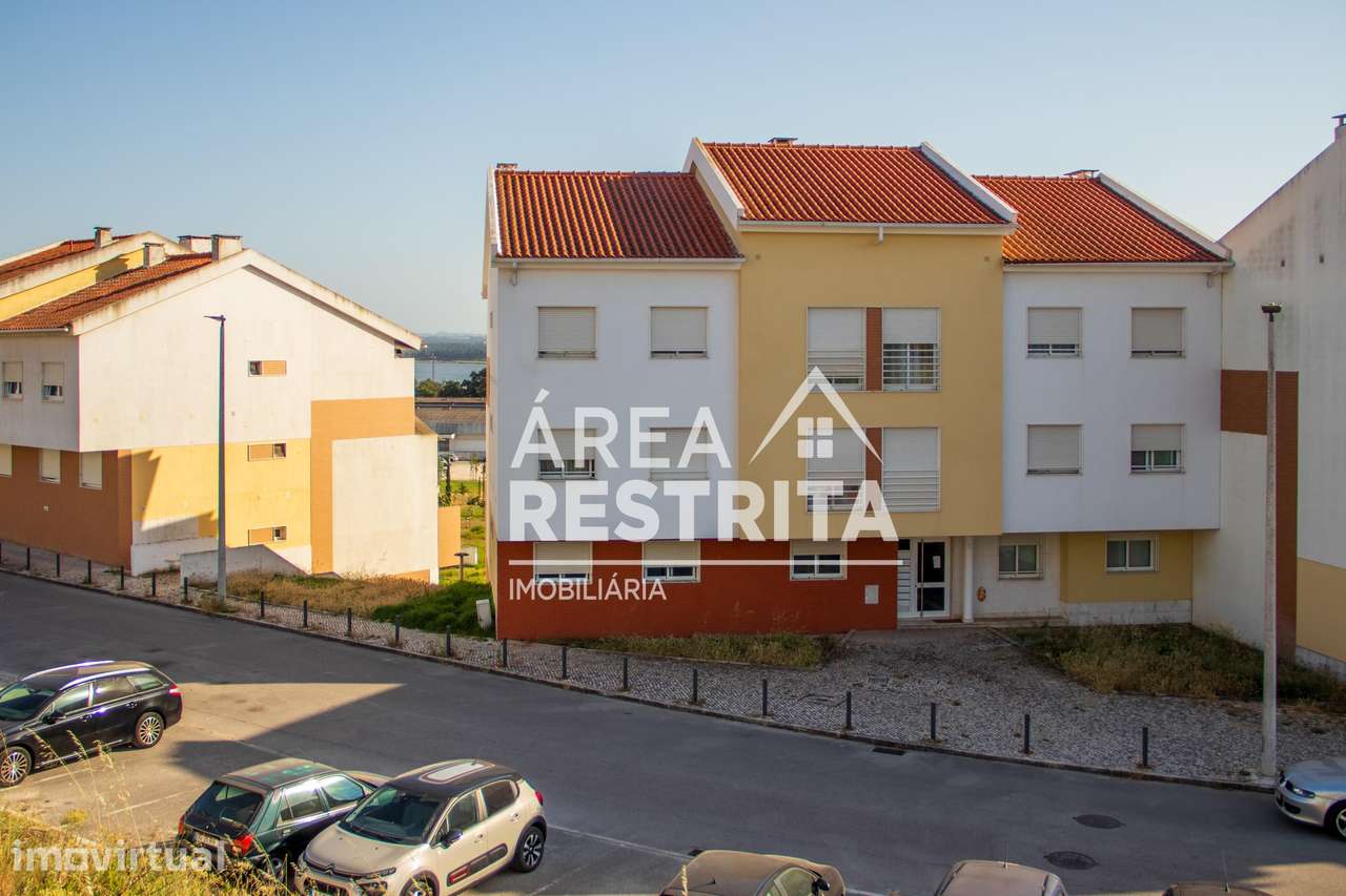 Apartamento T3 Premium no Barreiro com vista para o Rio - Grande imagem: 5/45