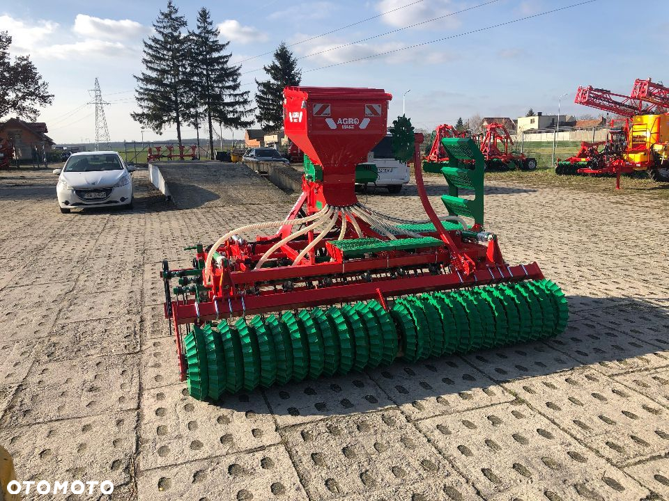 Agro-Masz GRAAS 300 + SP 200 - 7