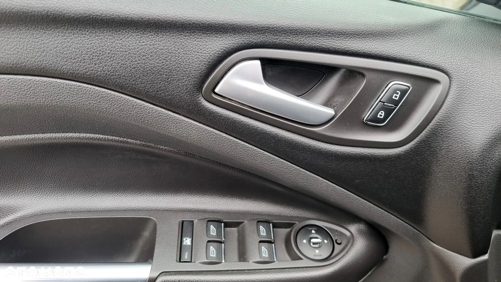 Ford Kuga 2.0 TDCi Titanium - 19