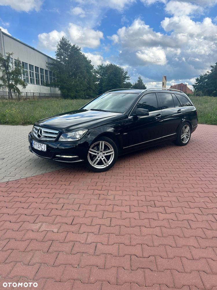 Mercedes-Benz Klasa C 180 BlueEFFICIENCY 7G-TRONIC Avantgarde - 2
