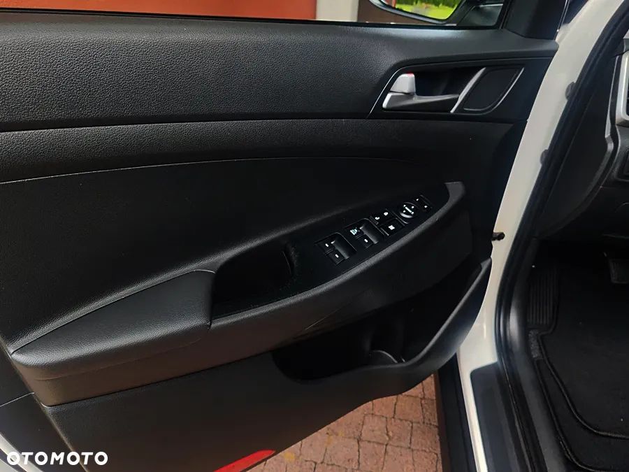 Hyundai Tucson 1.6 Turbo 2WD Style - 30
