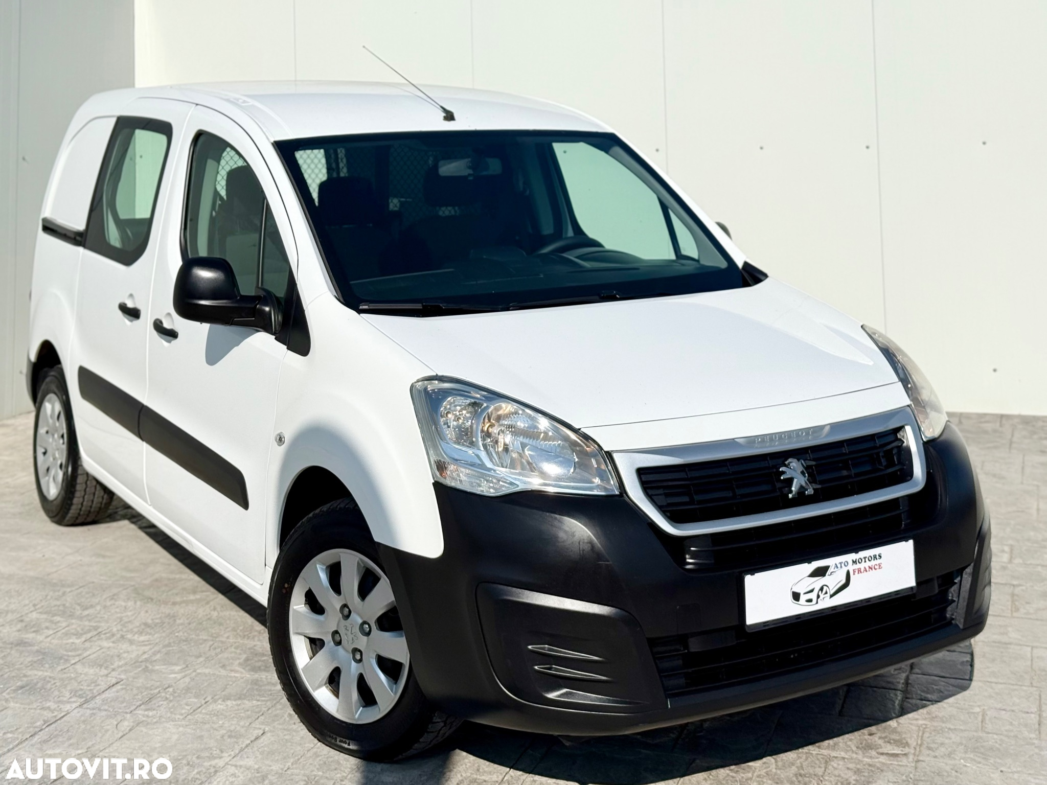 Peugeot Partner 1.6 BlueHDi 100 L2 Pro - 2