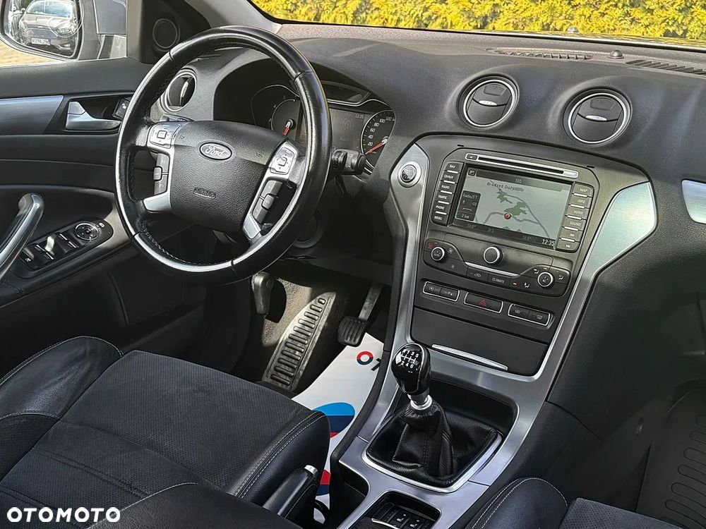 Ford Mondeo 1.6 TDCi ECOnetic Titanium - 16