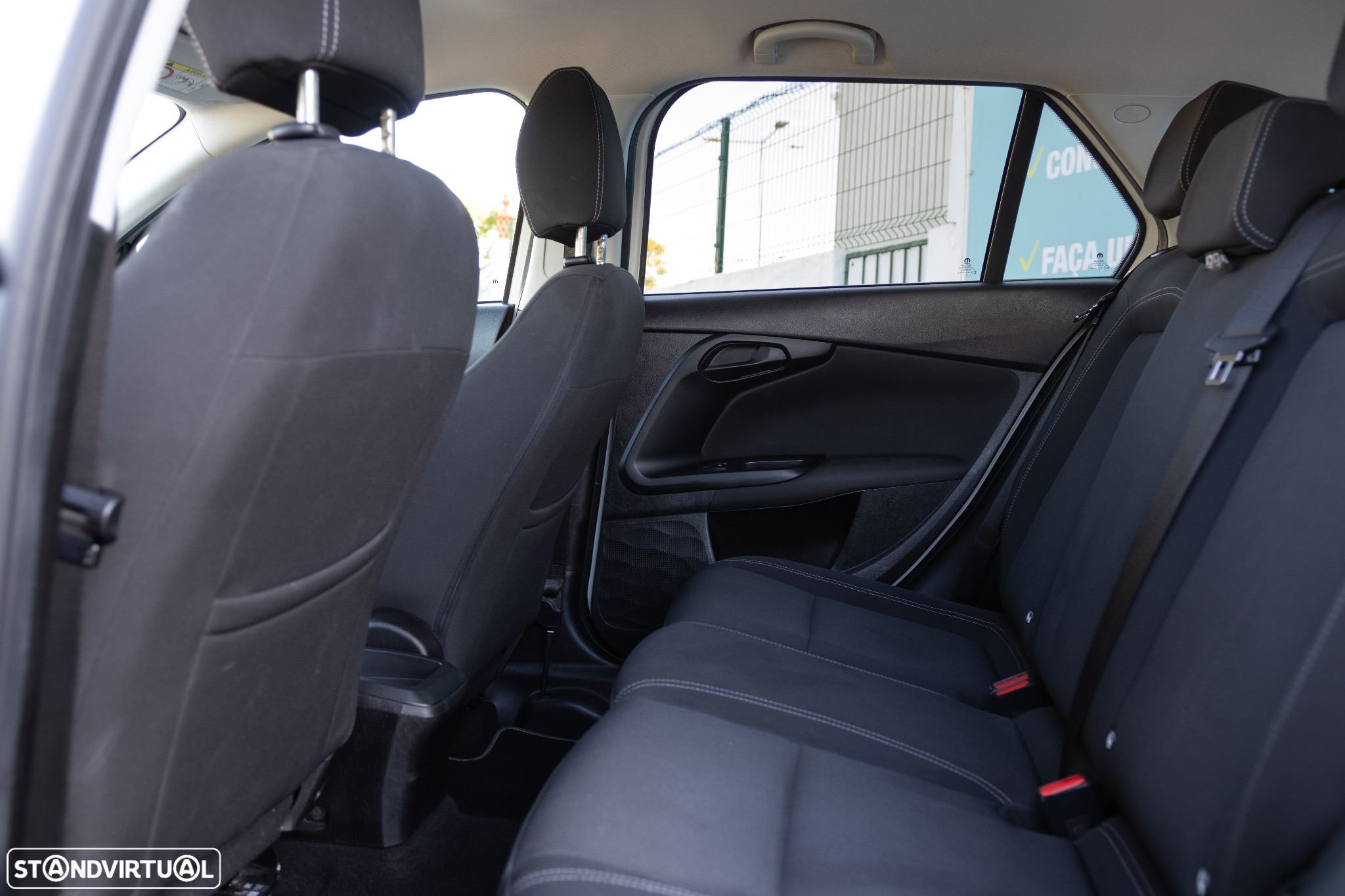 Fiat Tipo Station Wagon 1.3 M-Jet Lounge Tech J17 - 9