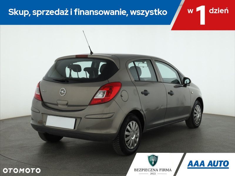 Opel Corsa - 6